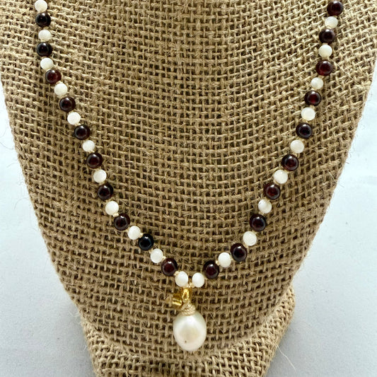 The Pearlveil Mala